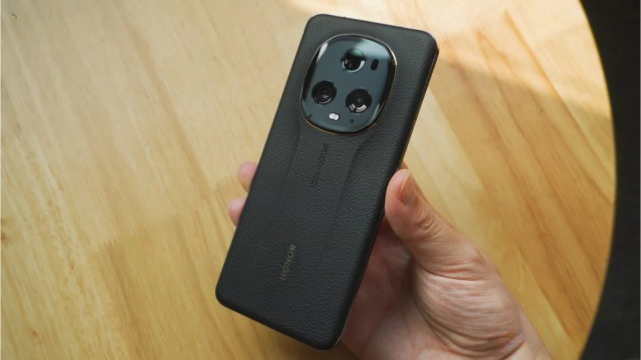 Honor vừa chính thức công bố quan hệ đối tác với nhà thiết kế Porsche Design