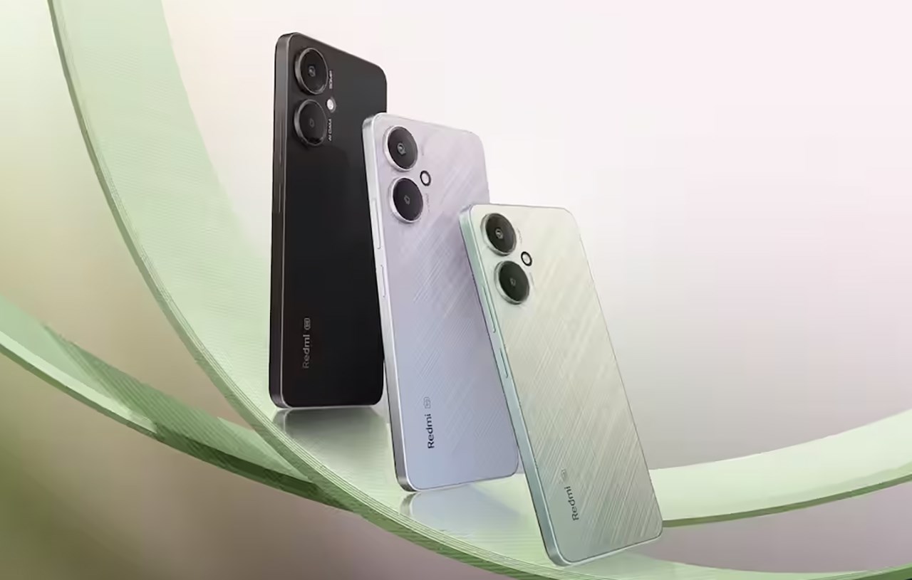 Redmi 13C 5G được trang bị mặt lưng phẳng và có 3 màu sắc cho bạn lựa chọn. Redmi 13C 5G được trang bị mặt lưng phẳng và có 3 màu sắc cho bạn lựa chọn.