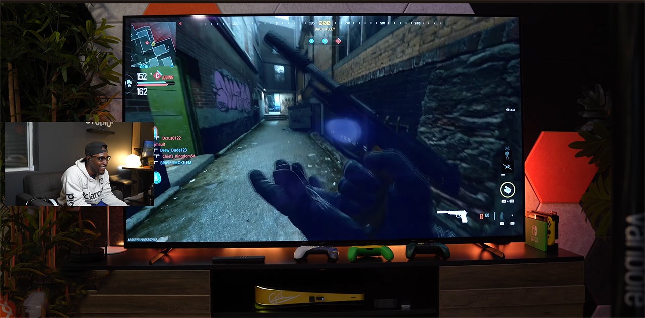 Sony INZONE Buds gần như không có độ trễ khi chơi game. Nguồn: CKid.