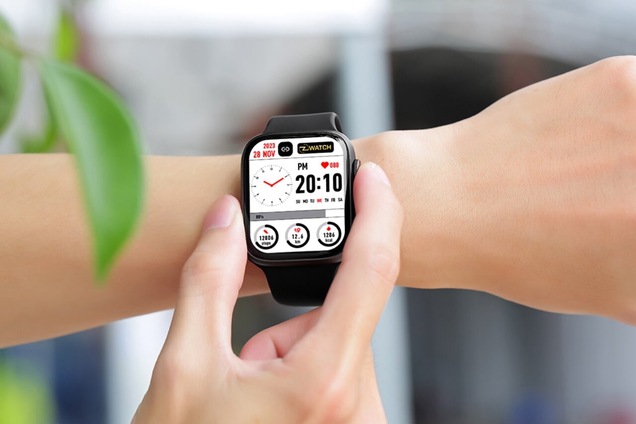 Đồng hồ thông minh Zwatch Z8 45mm