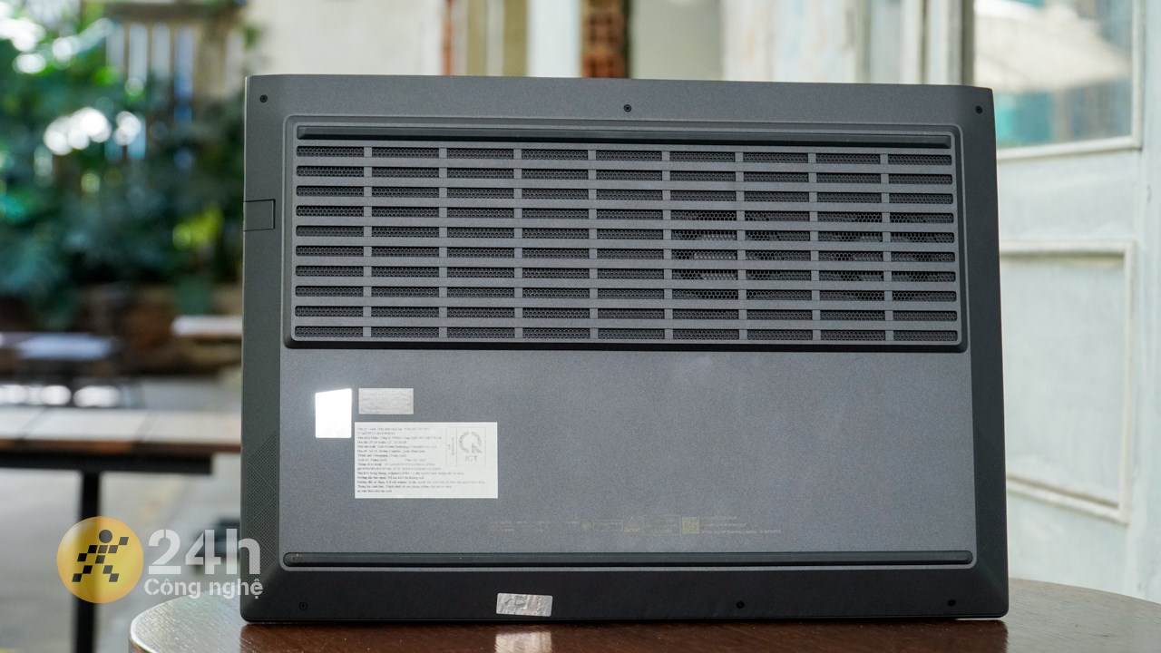 HP VICTUS 15 fa1139TX có khả năng tản nhiệt rất ấn tượng. HP VICTUS 15 fa1139TX có khả năng tản nhiệt rất ấn tượng.