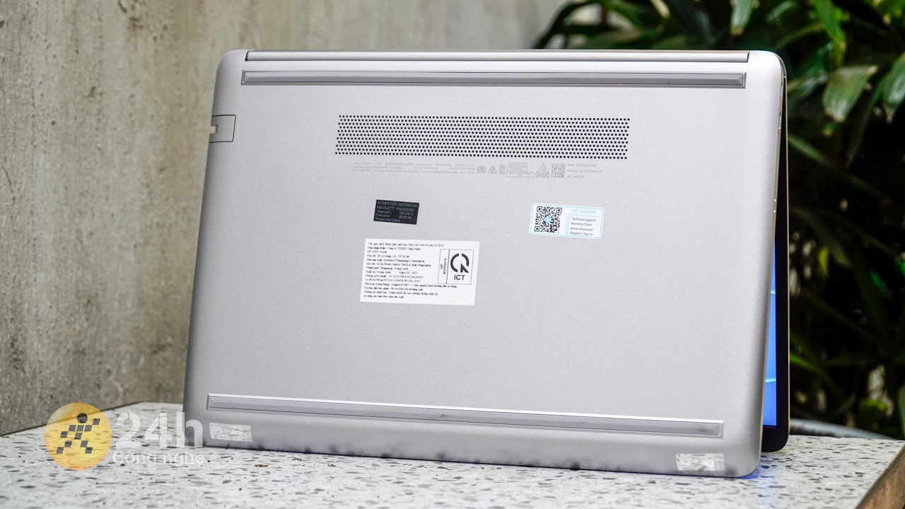Đánh giá HP 240 G9