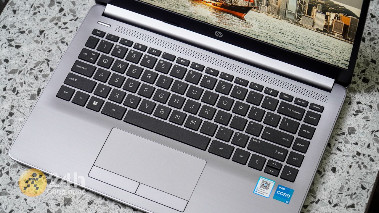 Đánh giá HP 240 G9
