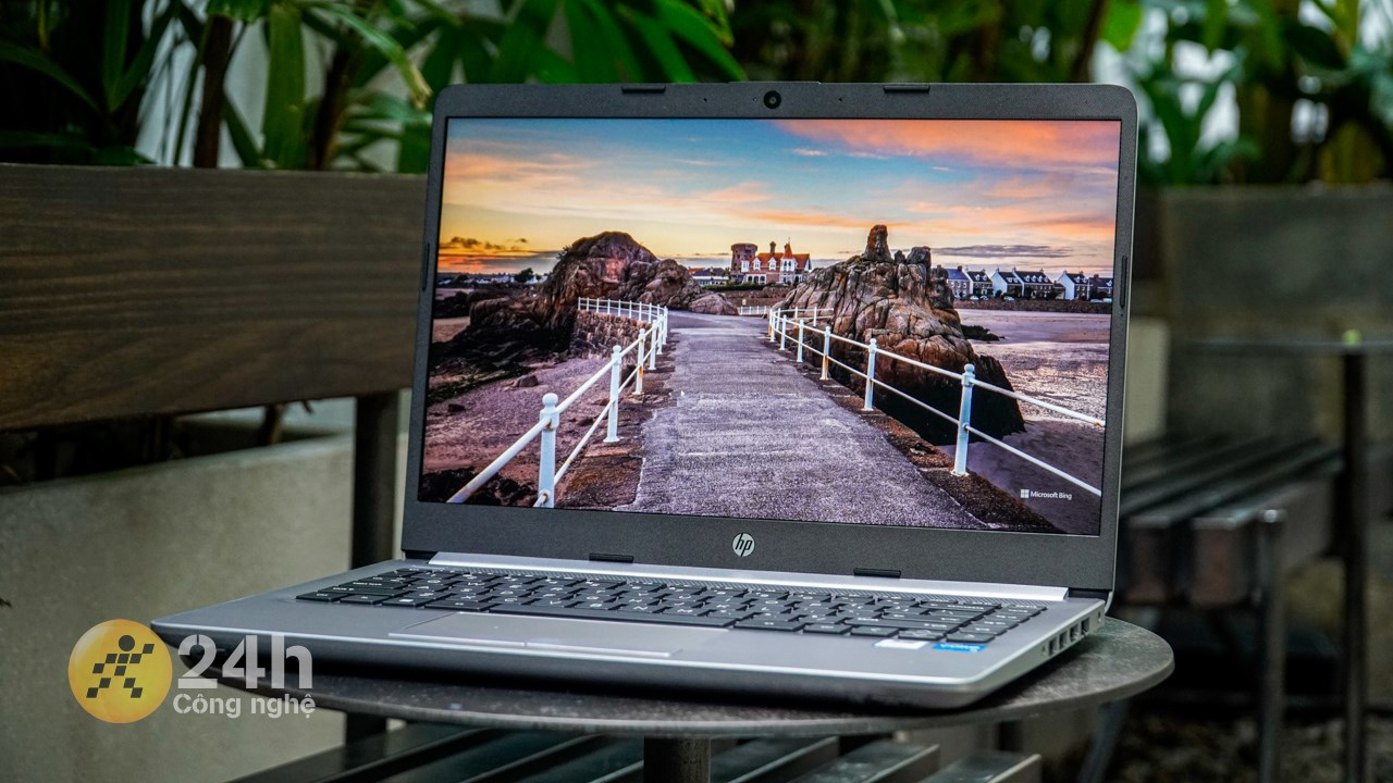 Đánh giá HP 240 G9