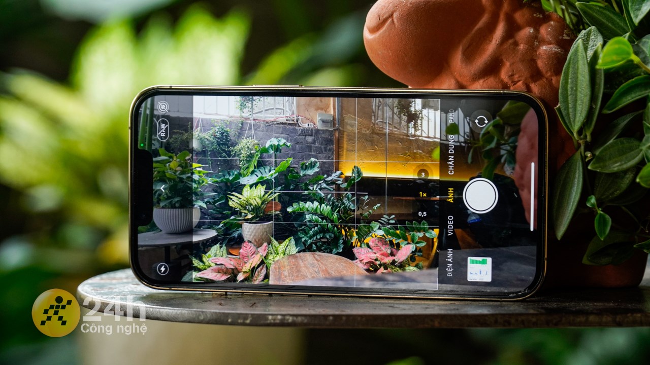 Ở thời điểm hiện tại, thông số camera iPhone 13 Pro vẫn tương đối ấn tượng. Ở thời điểm hiện tại, thông số camera iPhone 13 Pro vẫn tương đối ấn tượng.