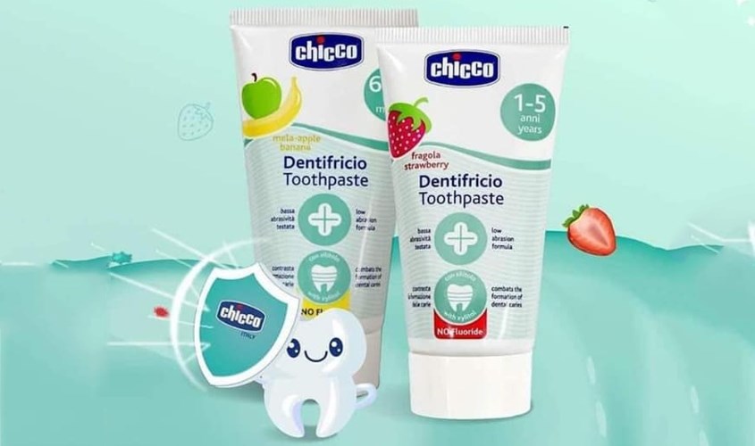 Kem đánh răng Chicco có 2 loại dành cho từng độ tuổi khác nhau