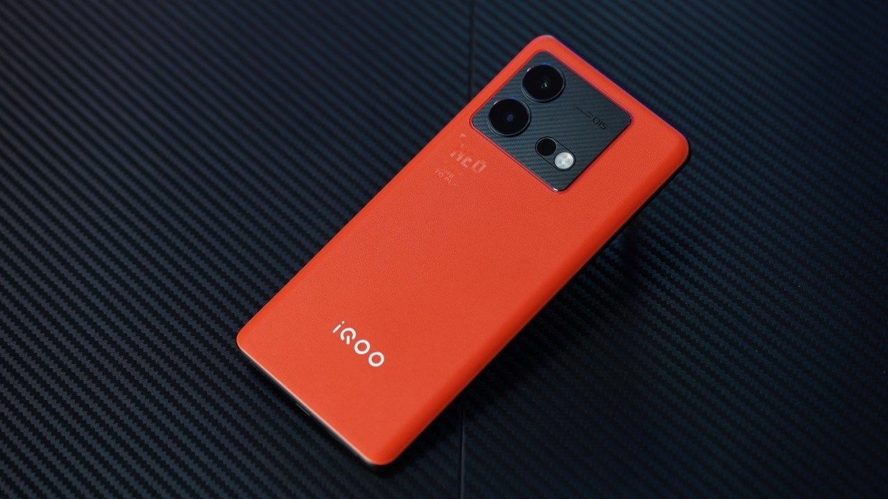 iQOO Neo9 Series sẽ ra mắt tại Trung Quốc vào ngày 27/12 - Ảnh iQOO Neo8 Pro của Vopmart