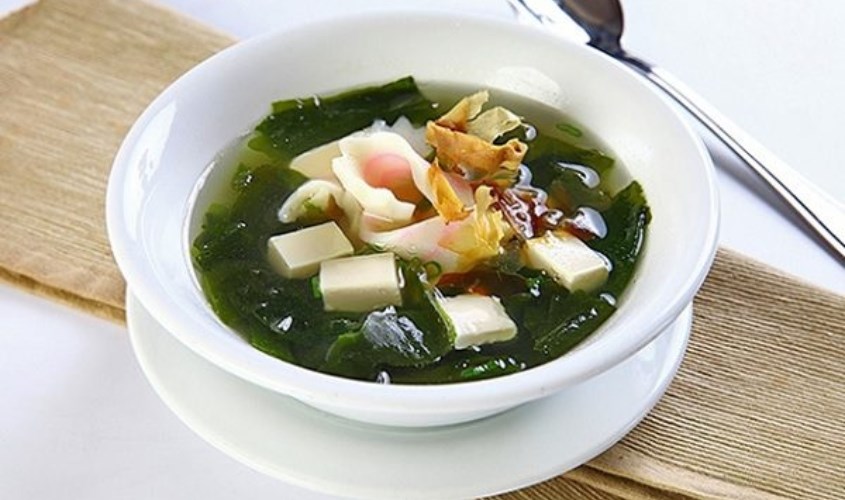 Canh rong biển từ rong biển khô Miwon