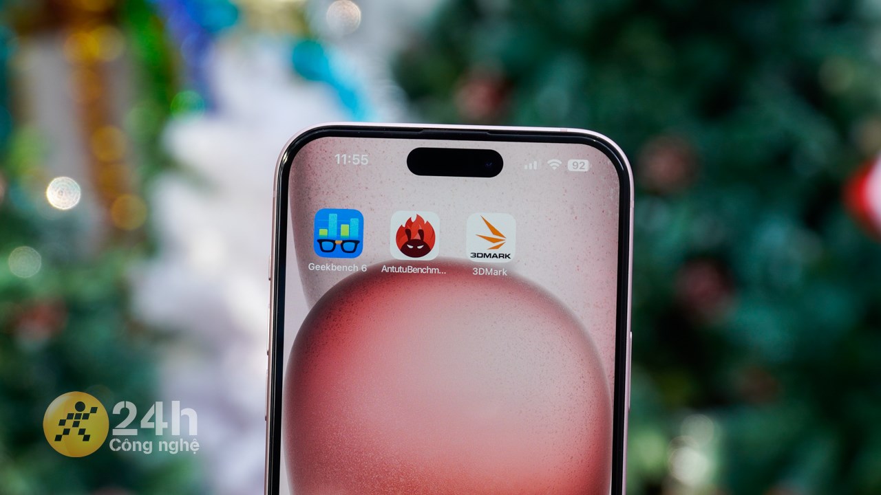 Cùng mình chấm điểm hiệu năng iPhone 15 Plus nha! Cùng mình chấm điểm hiệu năng iPhone 15 Plus nha!