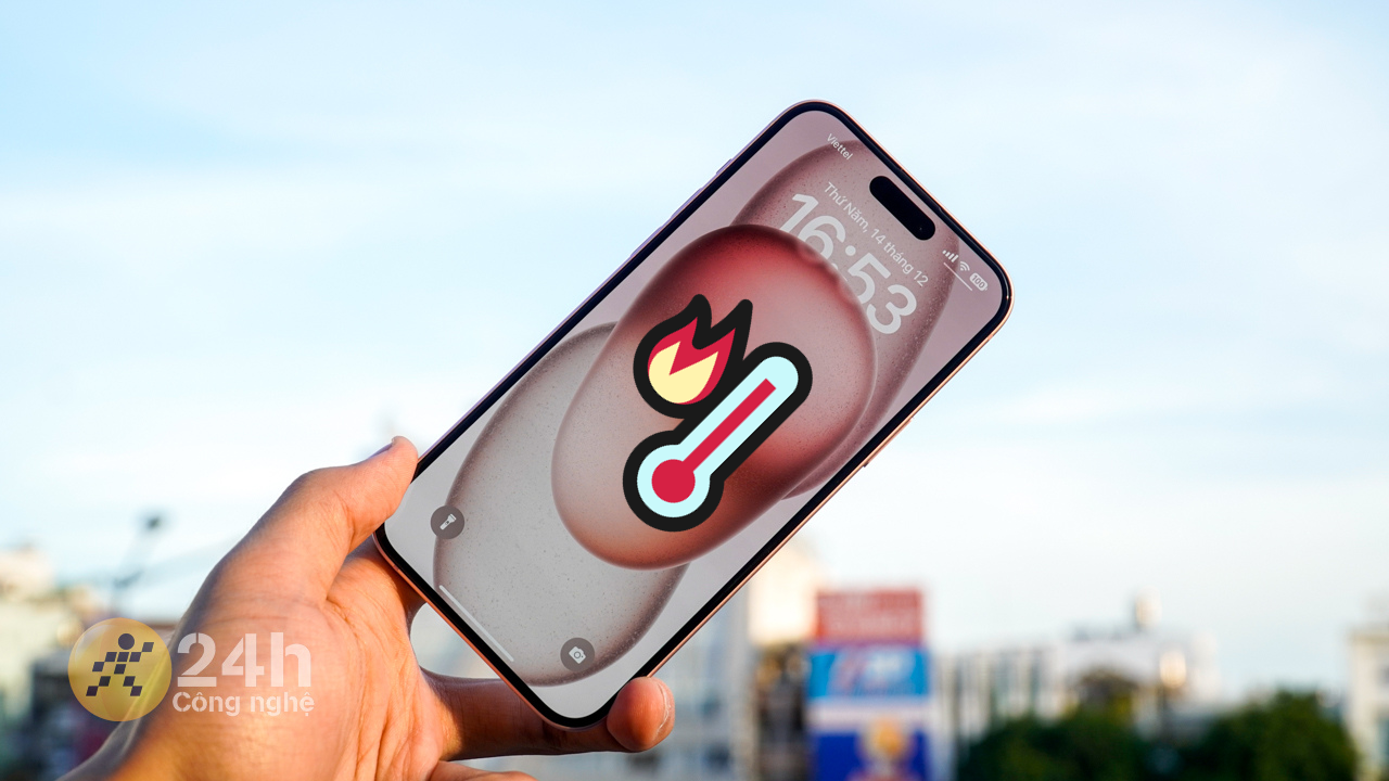 iPhone 15 Plus gặp hiện tượng nóng máy khi thực hiện các tác vụ nặng như chơi game, chụp ảnh, quay video,... iPhone 15 Plus gặp hiện tượng nóng máy khi thực hiện các tác vụ nặng như chơi game, chụp ảnh, quay video,...