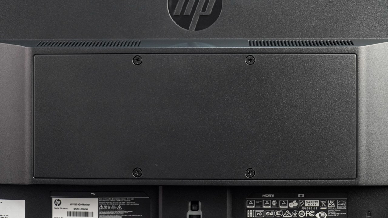 HP V20 còn hỗ trợ các ngàm VESA để người dùng có thể gắn giá đỡ ngoài