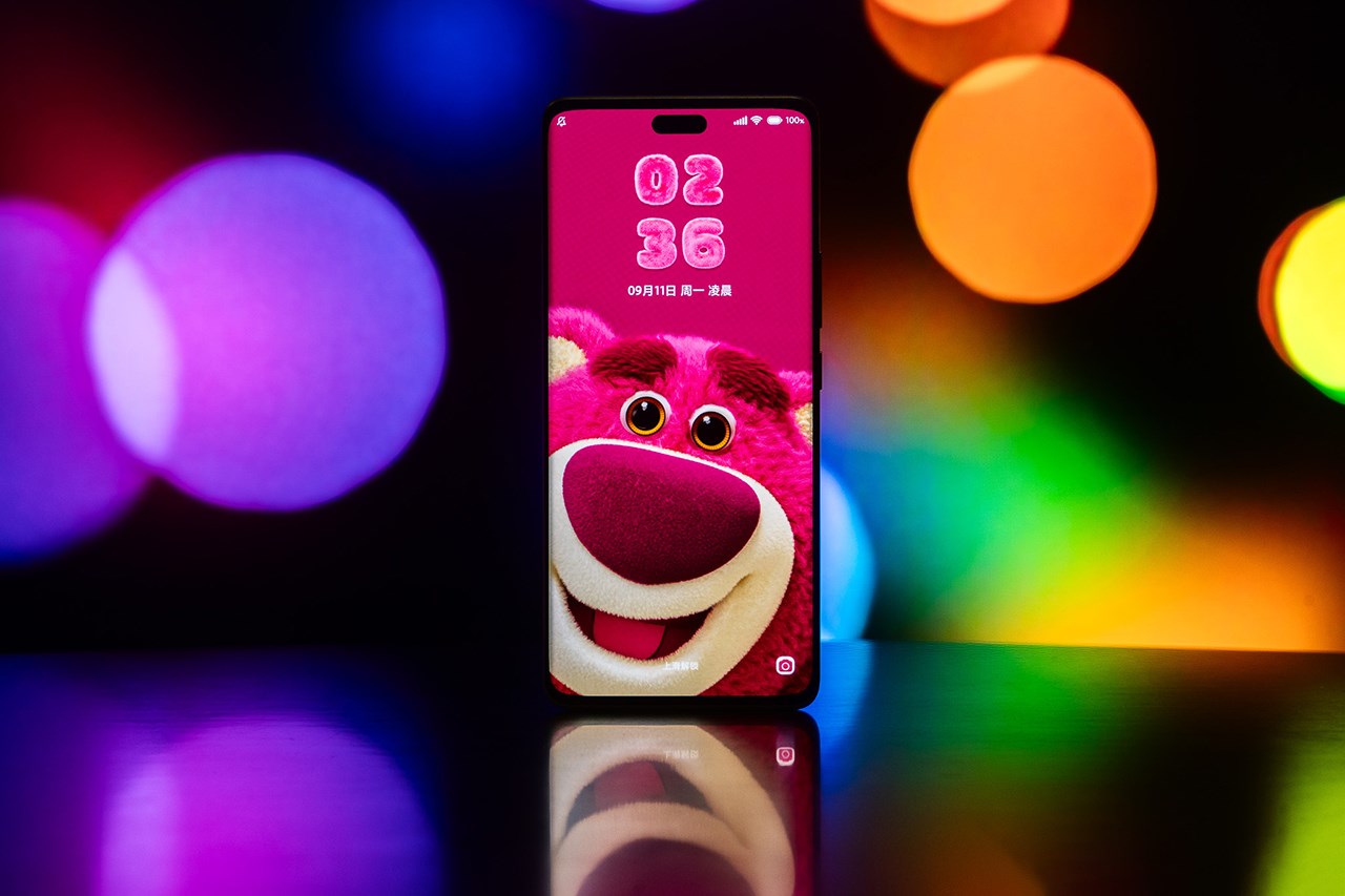 Màn hình Xiaomi CIVI 3 Strawberry Bear sẽ khiến bạn hài lòng về chất lượng hiển thị. Nguồn: Weibo.