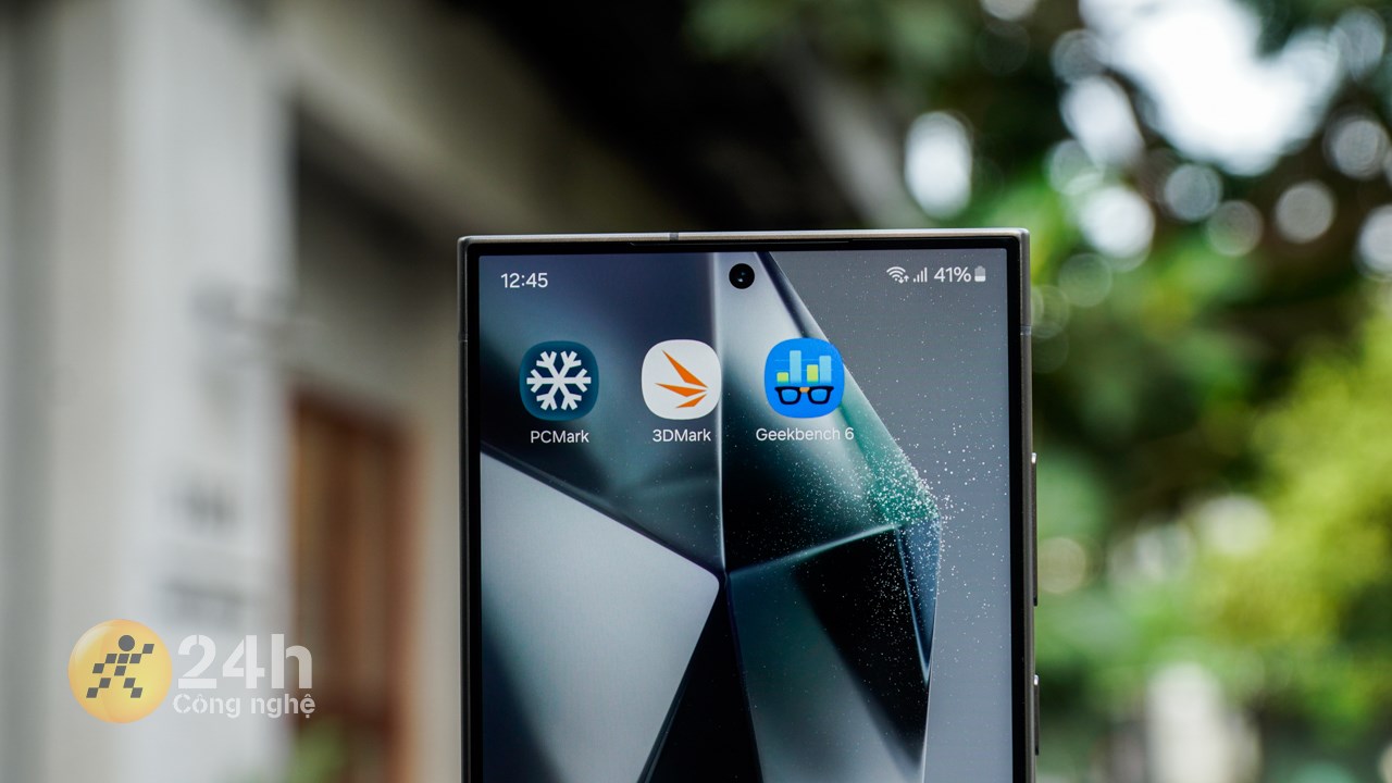 Cùng mình chấm điểm hiệu năng Galaxy S24 Ultra nha! Cùng mình chấm điểm hiệu năng Galaxy S24 Ultra nha!