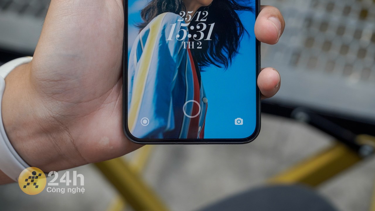 Thêm biểu tượng khóa vân tay mới trên Xiaomi 13 cập nhật Xiaomi HyperOS.