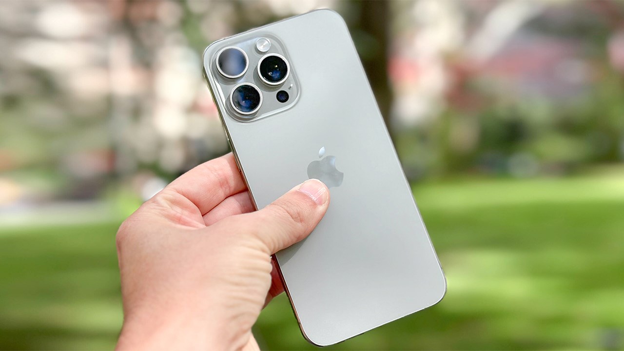 Tuyển tập những chiếc iPhone màu cực sang, giảm xả láng đến 2 triệu