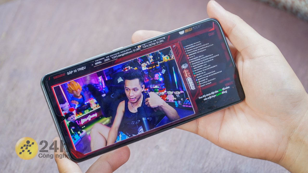 Giải trí đã hơn khi có loa kép trên Xiaomi 12T Giải trí đã hơn khi có loa kép trên Xiaomi 12T