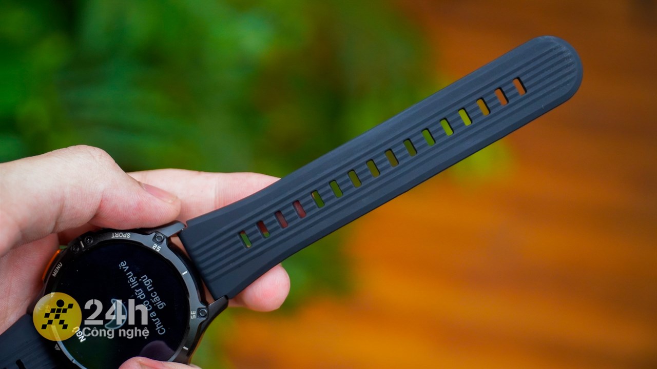 Dây đeo BeFit Hunter1 cho trải nghiệm êm ái, thoải mái và thoáng khí. Dây đeo BeFit Hunter1 cho trải nghiệm êm ái, thoải mái và thoáng khí.