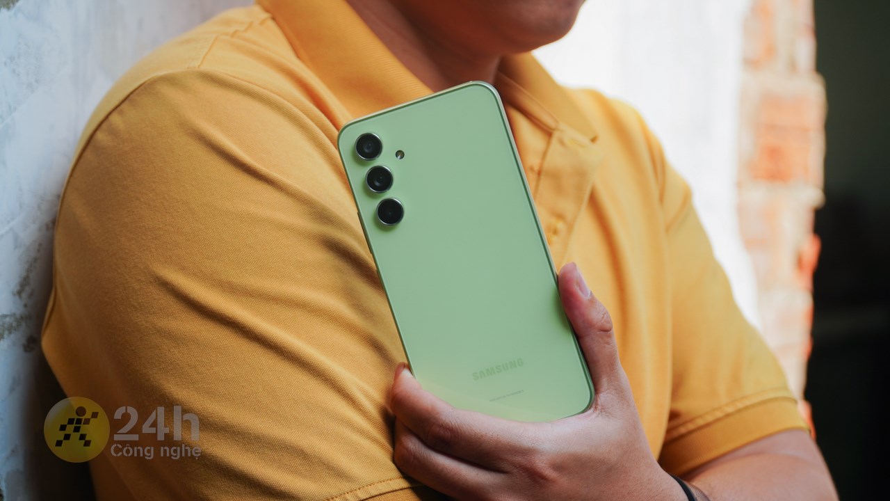 Những sản phẩm Galaxy A cũ vẫn còn bảo hành đầy đủ Những sản phẩm Galaxy A cũ vẫn còn bảo hành đầy đủ