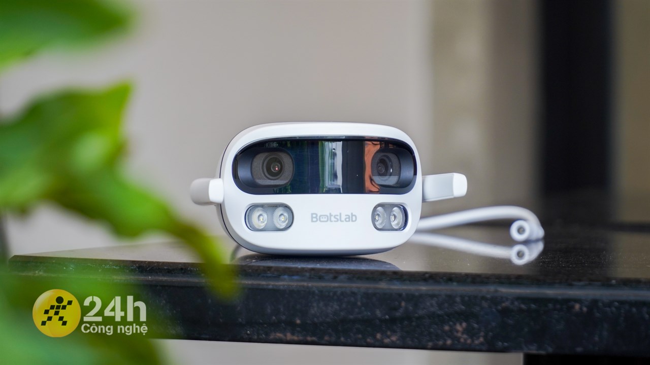 BOTSLAB W302 được trang bị nhiều tính năng an toàn cần thiết. BOTSLAB W302 được trang bị nhiều tính năng an toàn cần thiết.