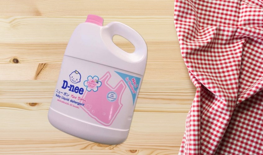 Nước giặt quần áo cho bé D-nee Hồng hương phấn can 3 lít