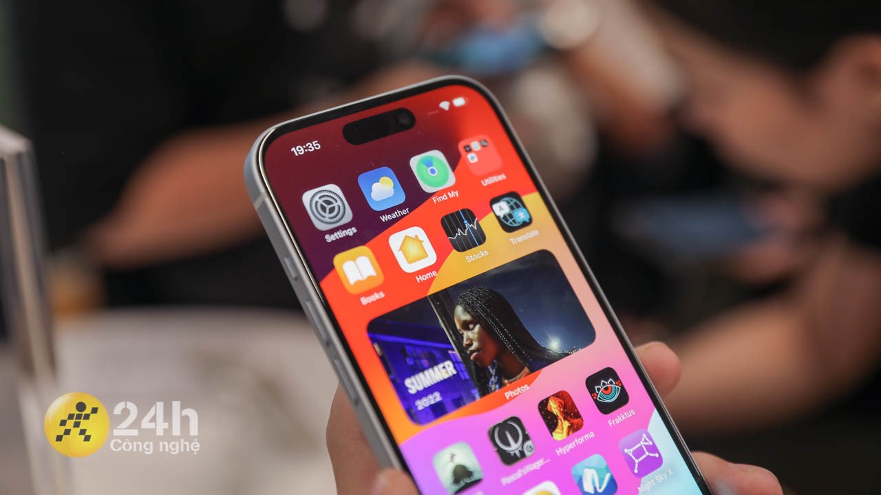  iPhone 15 - Mẫu iPhone cân đối nhất dành cho bạn