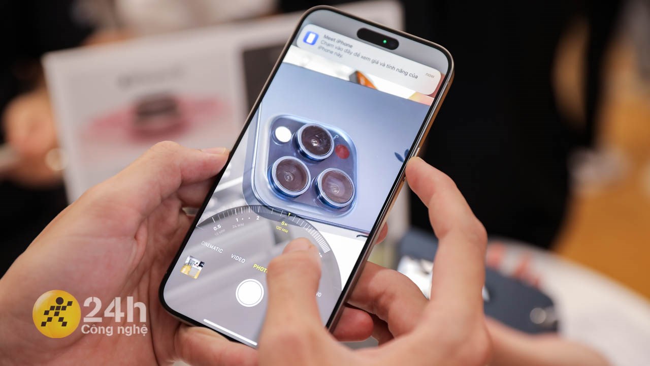 5. iPhone 15 Pro Max - Mẫu iPhone cao cấp nhất