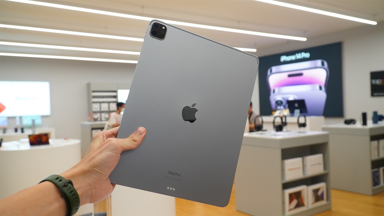 Vì sao bạn nên mua iPad ở <a href="https://truonghaitiengiang.com" title="Trường Hải Tiến Giang" target="blank" rel="follow">Trường Hải Tiến Giang</a>?