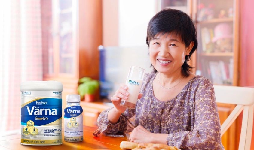 Uống sữa Varna Complete mỗi ngày để bổ sung các dưỡng chất cần thiết cho cơ thể