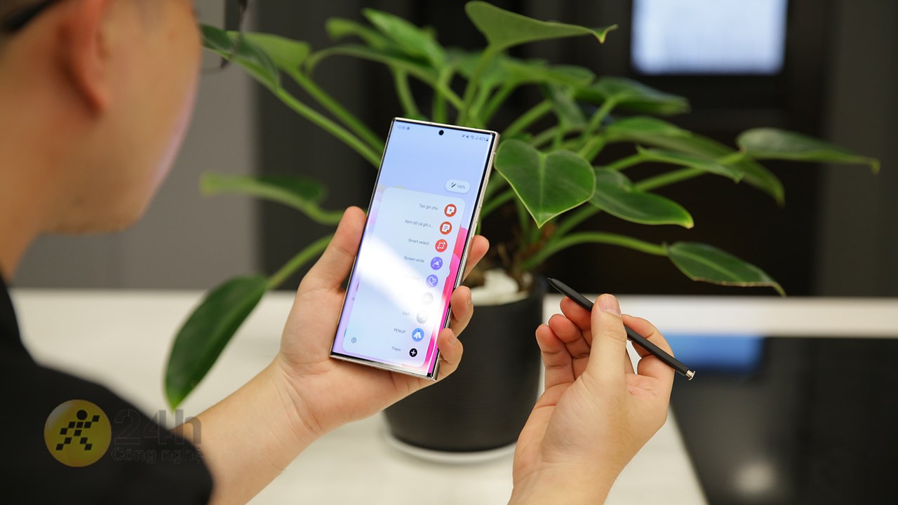 Hàng loạt flaship giảm giá đầu năm lên đến 14 triệu đồng, nhanh tay Hàng loạt flaship giảm giá đầu năm lên đến 14 triệu đồng, nhanh tay