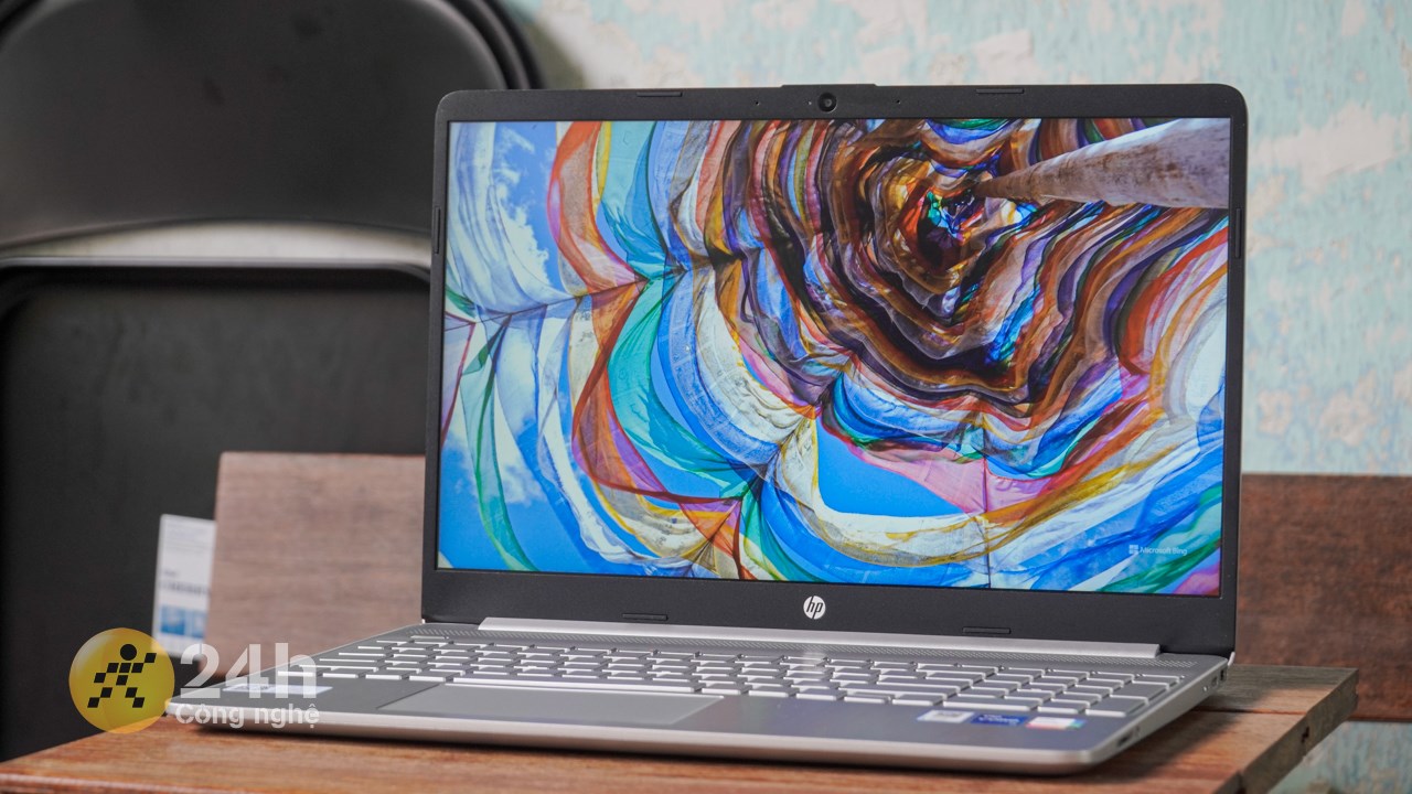 HP 15s fq5147TU được trang bị màn hình IPS rộng 15.6 inch, độ phân giải Full HD