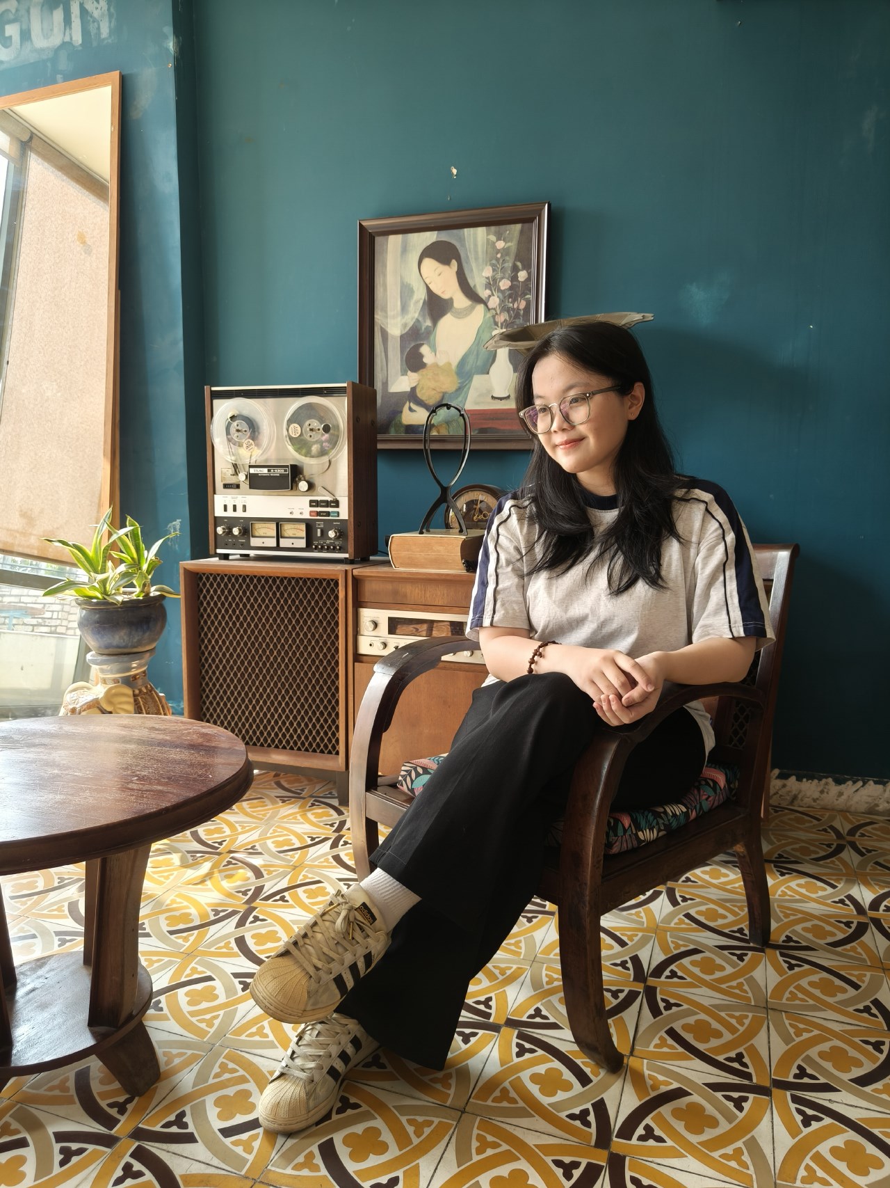 Ảnh chụp chủ thể người ở mức thu phóng 1x từ camera của OPPO Reno11 Pro 5G. Ảnh chụp chủ thể người ở mức thu phóng 1x từ camera của OPPO Reno11 Pro 5G.