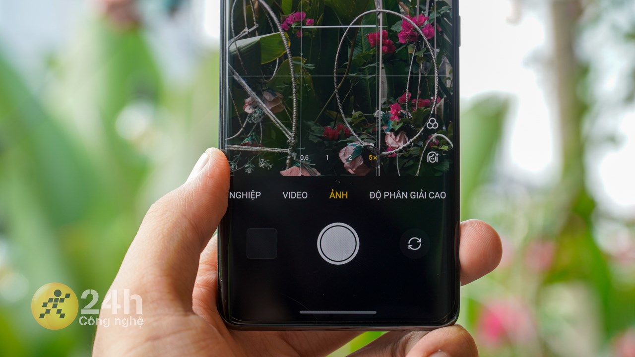 Mình thích mức thu phóng 2x ở chế độ chụp tự động trên camera của Reno11 Pro 5G. Mình thích mức thu phóng 2x ở chế độ chụp tự động trên camera của Reno11 Pro 5G.