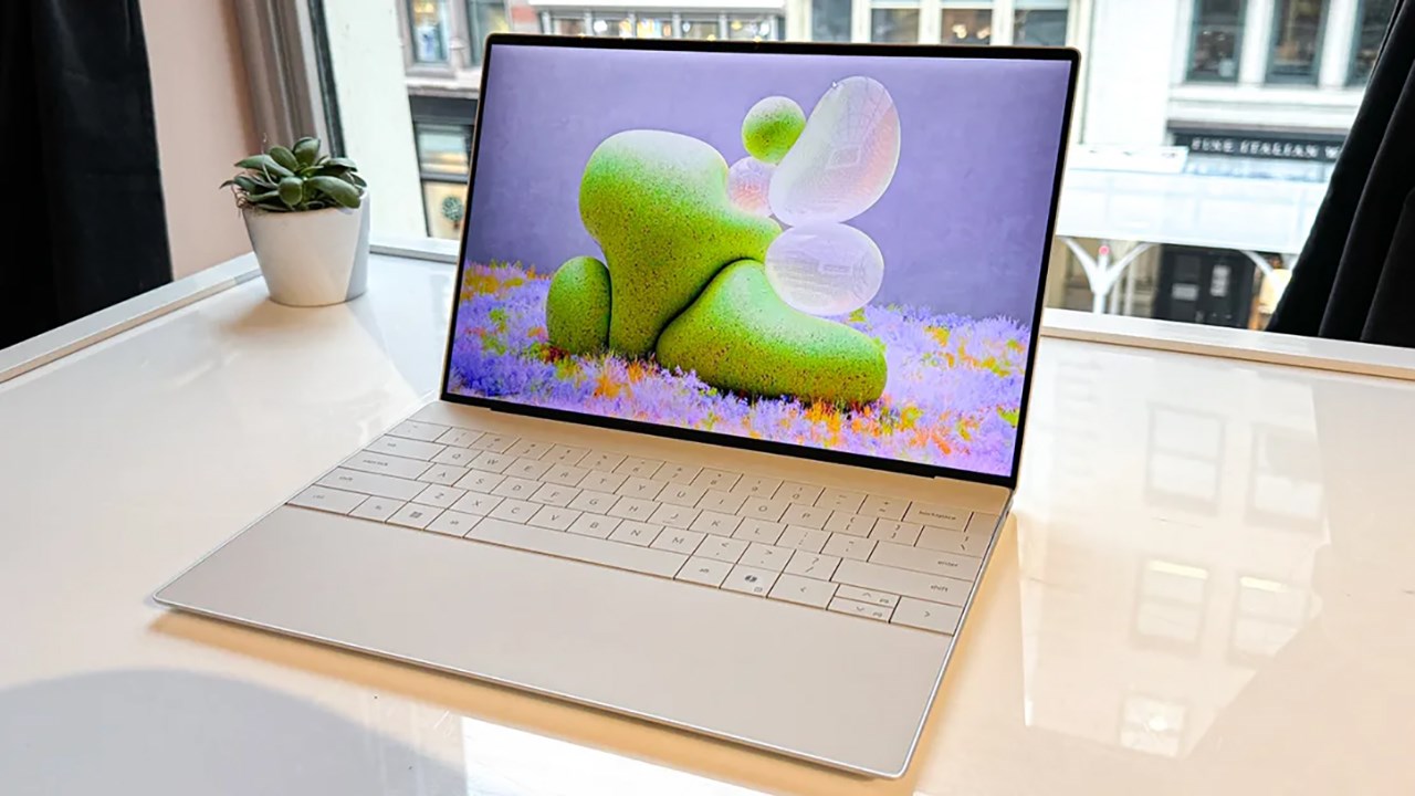 Dell XPS 2024 với những con chip Intel Core Ultra mới sẽ không khiến bạn thất vọng về mặt hiệu năng. Nguồn: CNC.