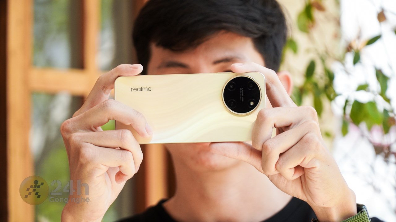 realme 11: Điện thoại chụp ảnh đẹp mà ngoại hình cũng đẹp! realme 11: Điện thoại chụp ảnh đẹp mà ngoại hình cũng đẹp!