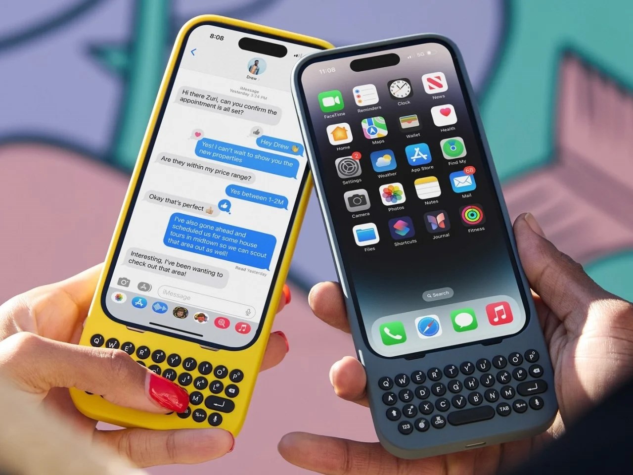 Clicks mang đến cho người dùng hai tùy chọn màu sắc gồm: vàng - đen và màu xanh - xám.