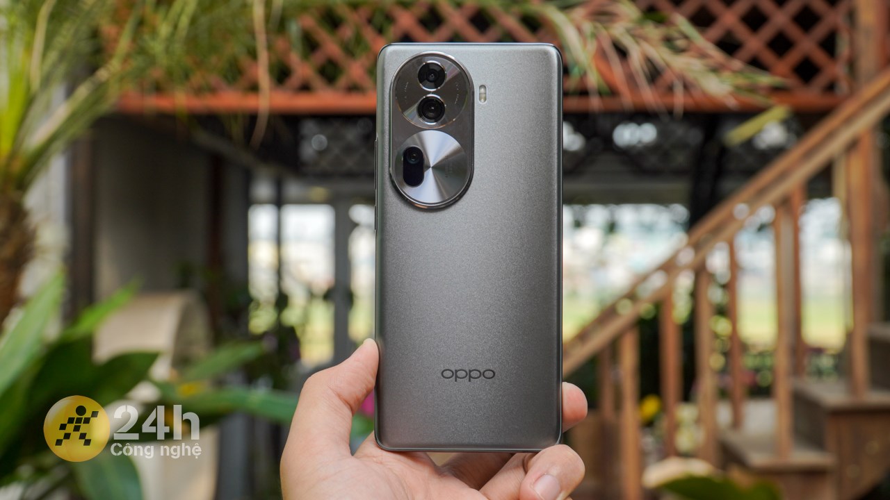 Mình đánh giá thời lượng pin của OPPO Reno11 Pro 5G ở mức tốt và không thua kém quá nhiều so với một vài đối thủ trong cùng phân khúc.