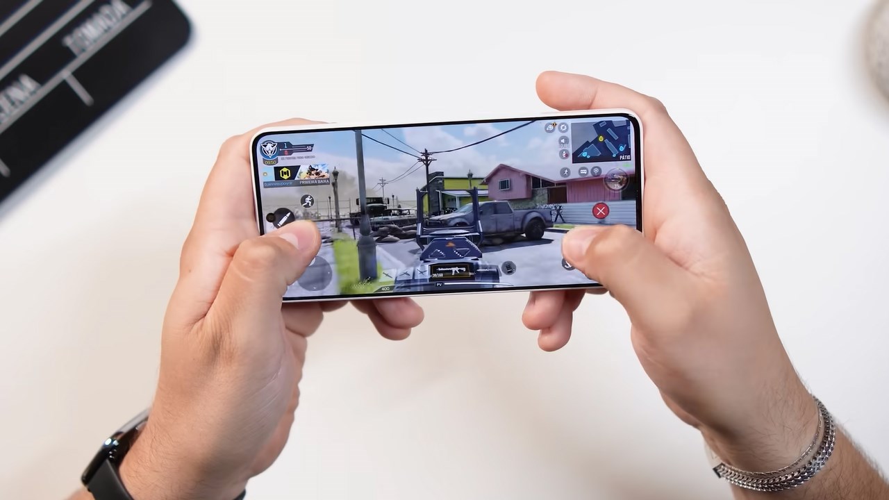 POCO X6 5G được trang bị chip Snapdragon 7s Gen 2 POCO X6 5G được trang bị chip Snapdragon 7s Gen 2