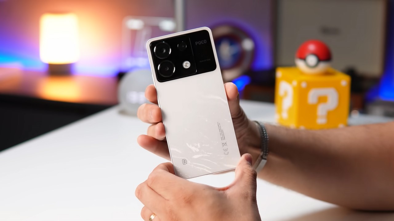 POCO X6 5G có phần viền camera lớn hơn so với Redmi Note 13 Pro 5G POCO X6 5G có phần viền camera lớn hơn so với Redmi Note 13 Pro 5G