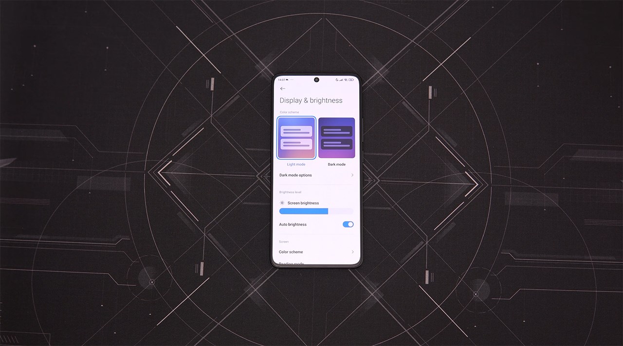 POCO X5 Pro 5G được trang bị màn hình kích thước vừa phải cùng chất lượng hiển thị tốt. Nguồn: TechTablets.