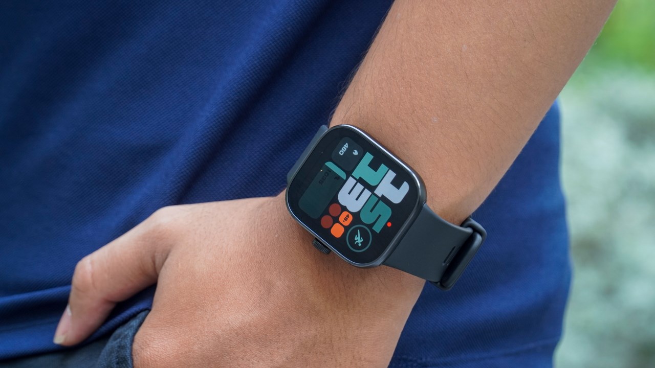 Redmi Watch 4 phù hợp với với cổ tay của đại đa số người dùng Redmi Watch 4 phù hợp với với cổ tay của đại đa số người dùng