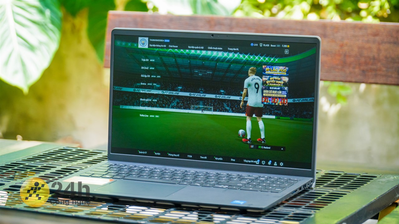 Cùng mình trải nghiệm chiến game trên Dell Vostro 15 3250 nhé Cùng mình trải nghiệm chiến game trên Dell Vostro 15 3250 nhé