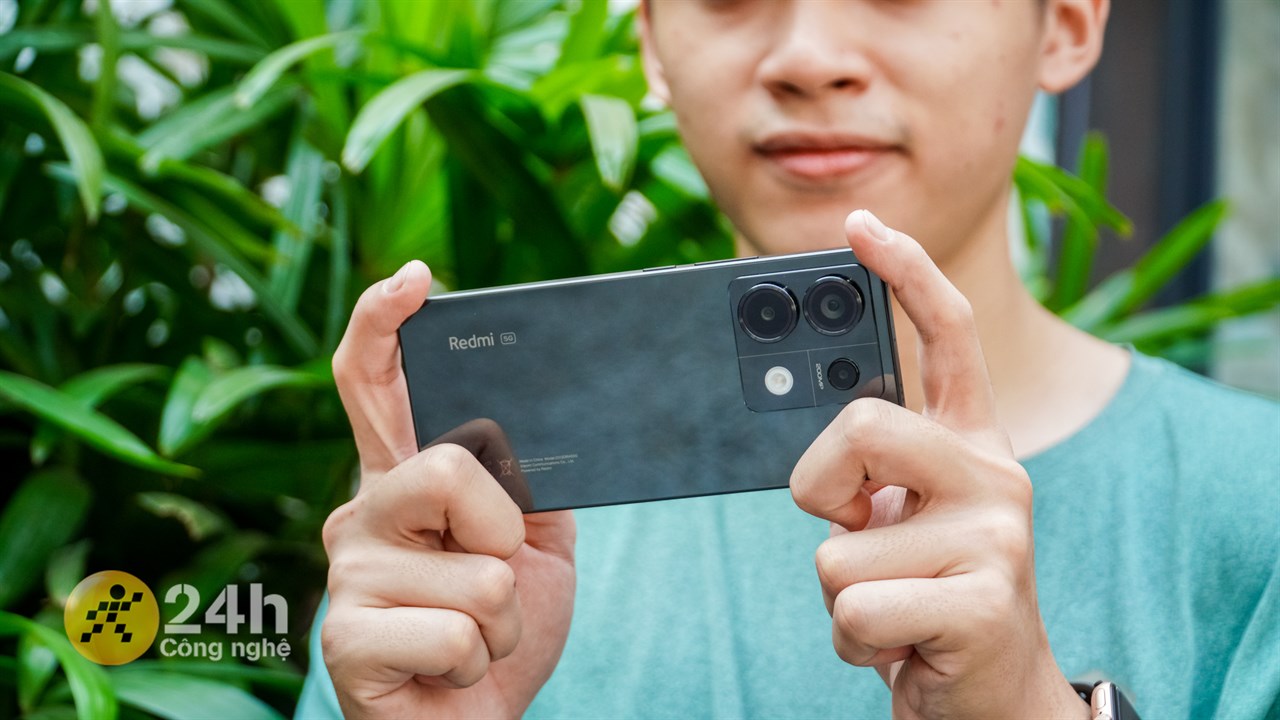 Redmi Note 13 Pro 5G mang lại trải nghiệm chiến game tuyệt vời nhờ vào hệ thống phần cứng và phần mềm được tối ưu.