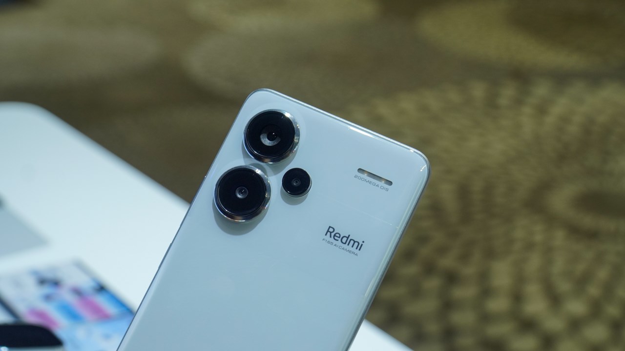 3. Redmi Note 13 Pro+ 5G 3. Redmi Note 13 Pro+ 5G