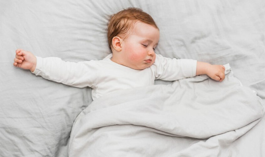 Cho bé uống trước lúc ngủ hoặc sau khi ăn tối để có một giấc ngủ ngon hơn