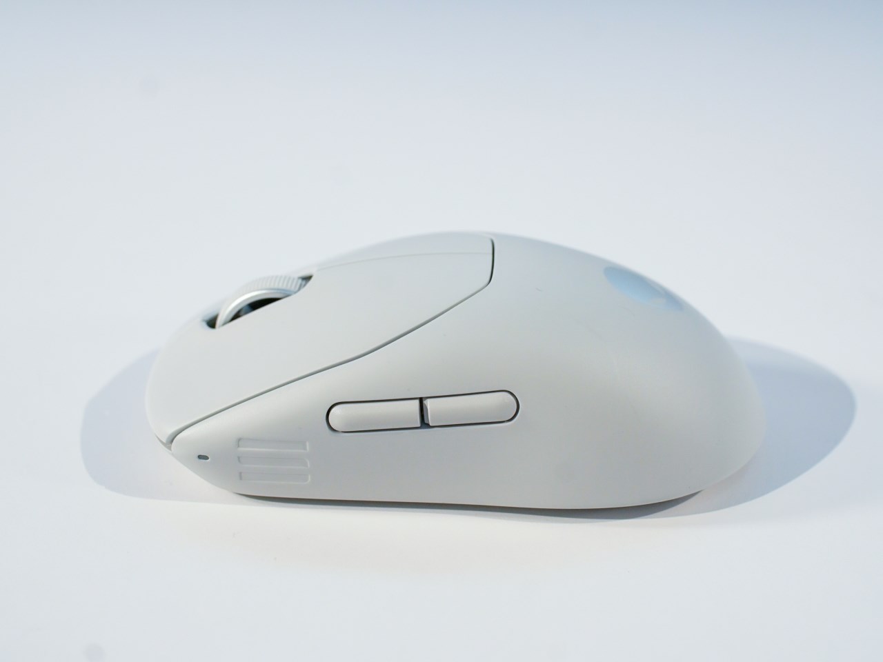 Alienware ra mắt chuột và bàn phím không dây trong thi đấu chuyên nghiệp