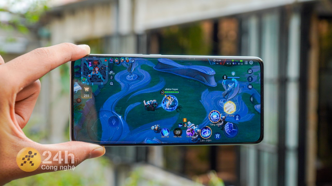 Với Dimensity 7050 thì OPPO Reno11 5G hoàn toàn đáp ứng tốt mọi nhu cầu sử dụng của người dùng.