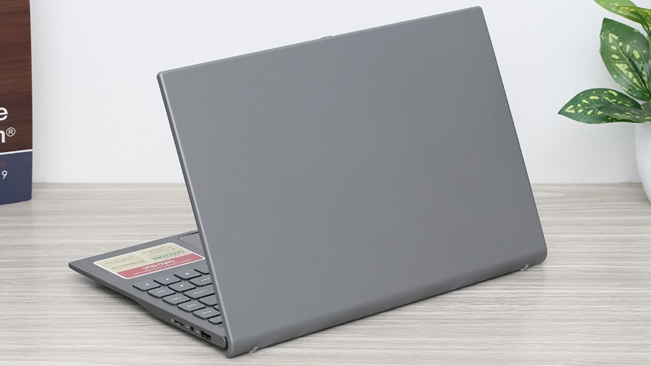 2 chiếc laptop giá rẻ còn hơn điện thoại, chỉ từ 2.99 triệu, nhẹ nhất chỉ 0.92kg, phù hợp dân văn phòng 2 chiếc laptop giá rẻ còn hơn điện thoại, chỉ từ 2.99 triệu, nhẹ nhất chỉ 0.92kg, phù hợp dân văn phòng