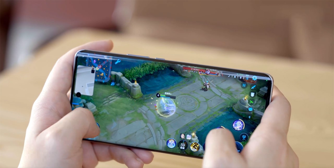 Thiết bị còn có thể đáp ứng tốt nhu cầu sử dụng của bạn với con chip Snapdragon 8+ Gen 1