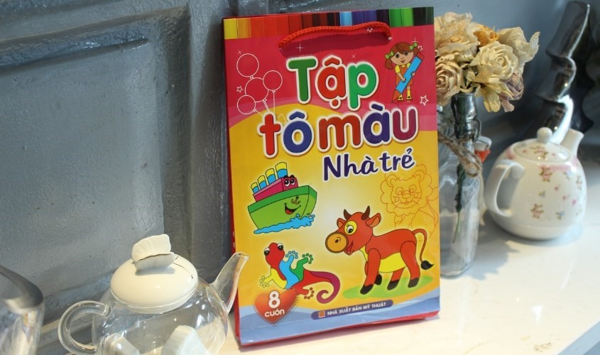 Bộ sách tập tô màu nhà trẻ Minh Long (túi 8 cuốn)