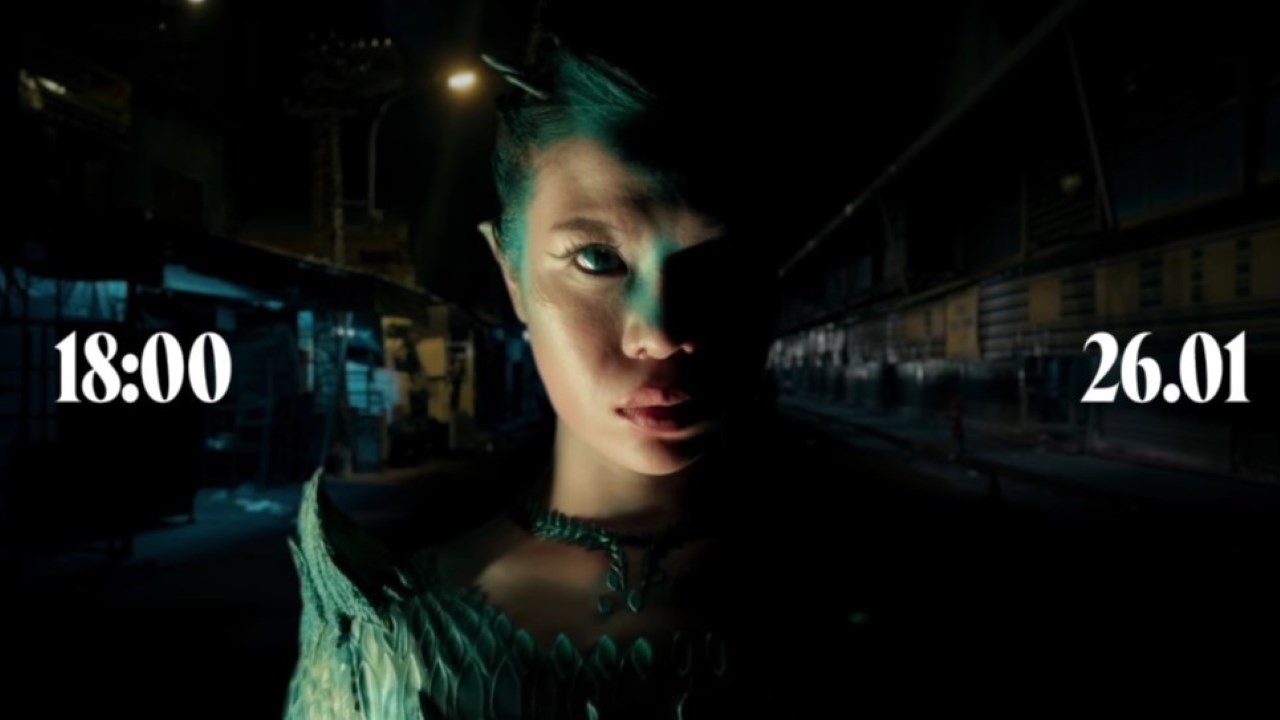 Tạo hình của tlinh trong video “đừng làm nó phức tạp” Tạo hình của tlinh trong video “đừng làm nó phức tạp”